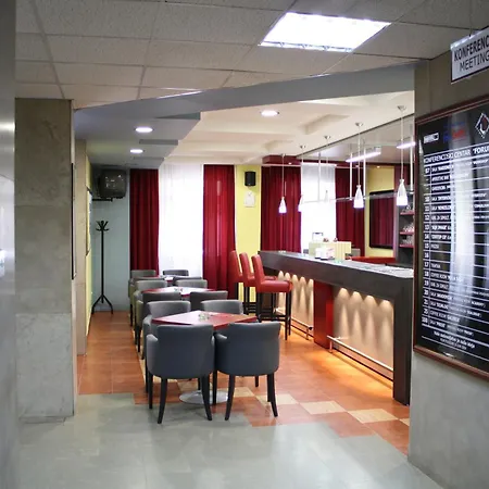 N Hotel 3*