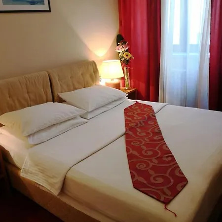 Hotel N 3*