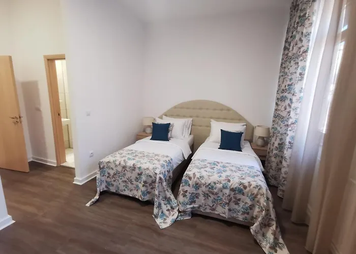 N Ξενοδοχείο