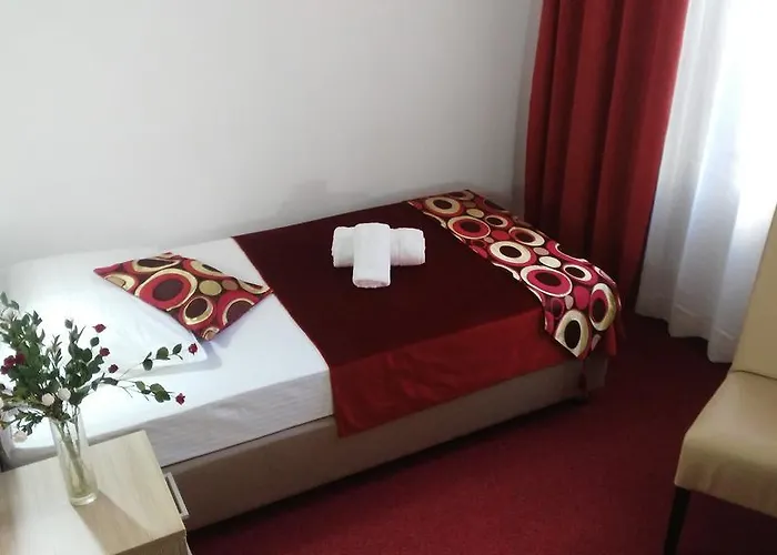 N Ξενοδοχείο Βελιγράδι